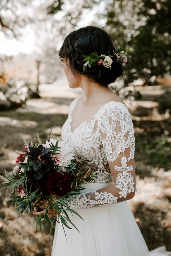 A Line Bateau Long Sleeve Rustic Lace Wedding Dresses SED357