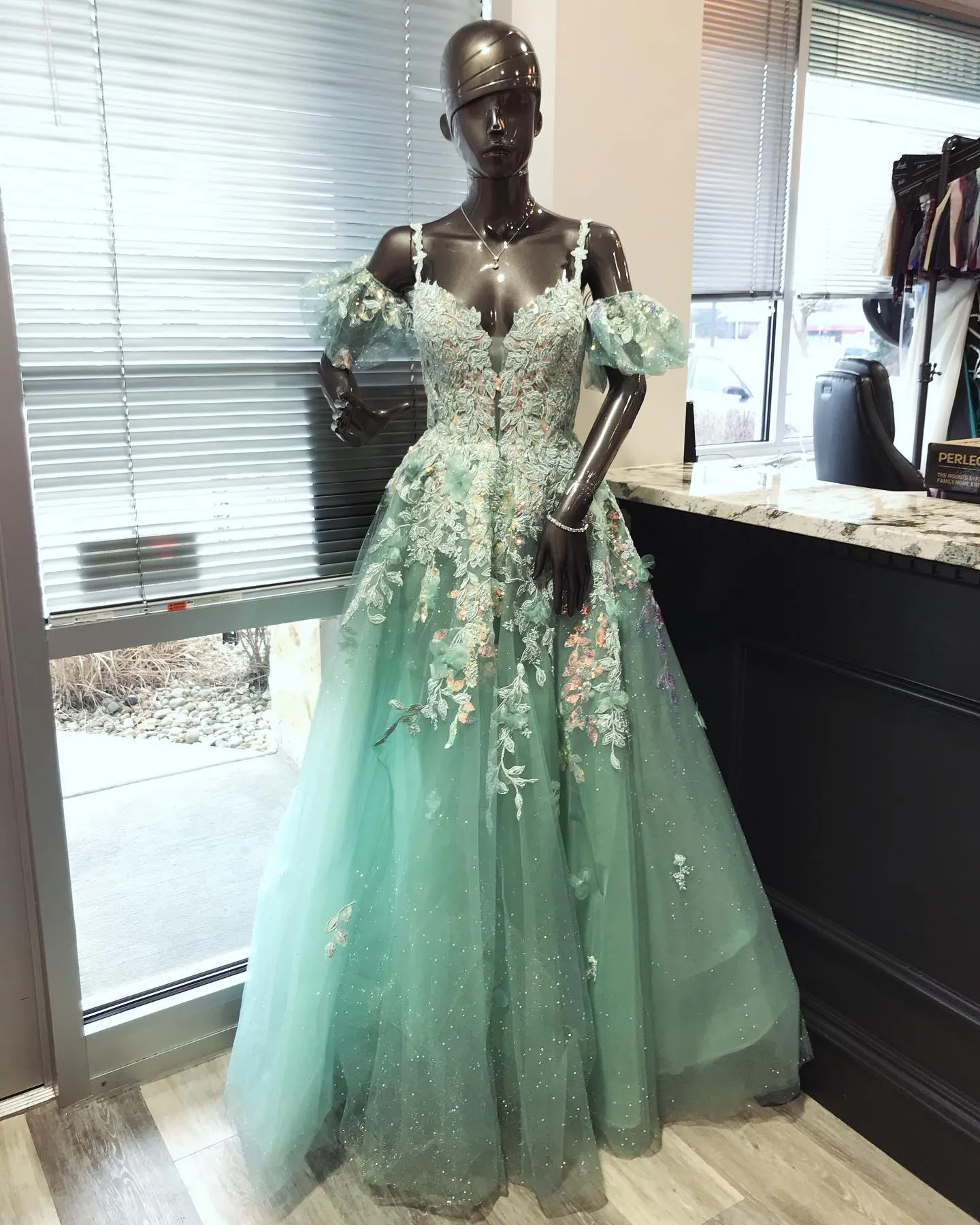 A-Line Plunge V Appliques Long Prom Dress with Detachable Sleeves sew1051