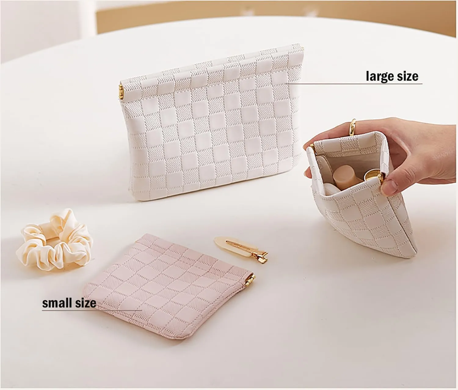 Leather Pocket Cosmetic Bag for Purse,Coin Purse Lipstick Cosmetic Accessories Organizer, Travel Kit Storage Pouch,Waterproof Portable No Zipper Self-closing (Black/Small)
