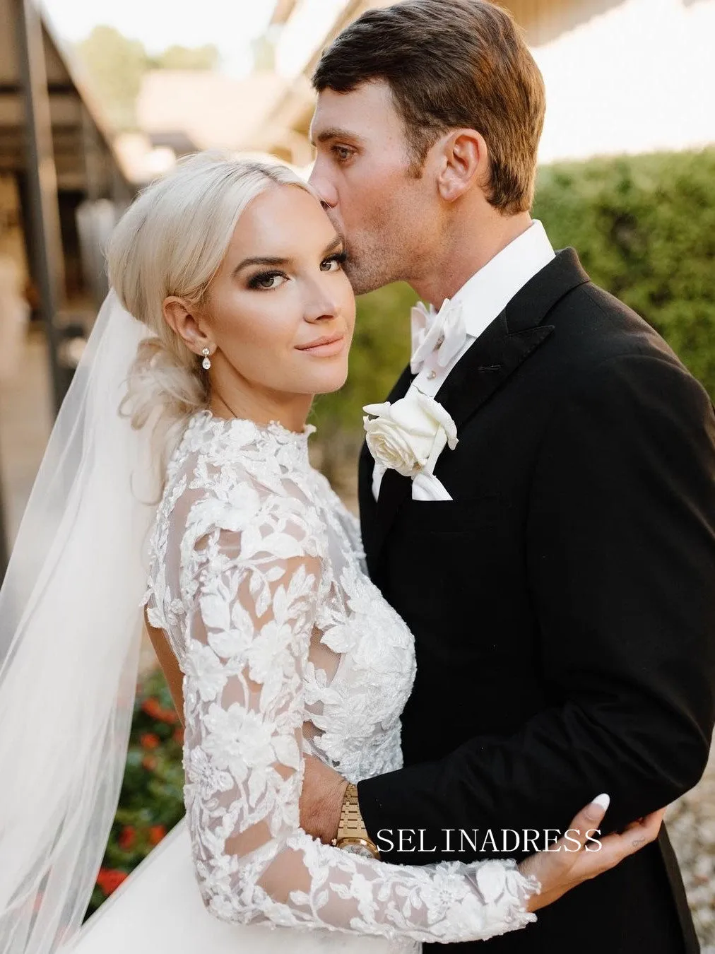 Mermaid High Neck Lace Wedding Dresses Cathedral Train Rustic Wedding Gowns kop130